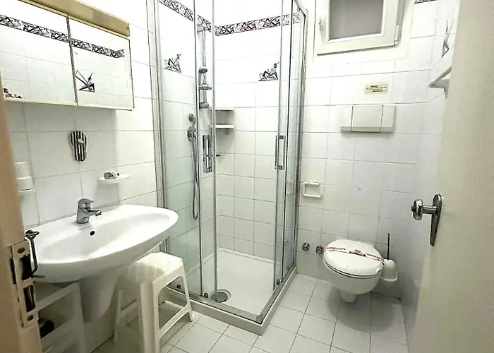 Near In 54721 Апартаменти