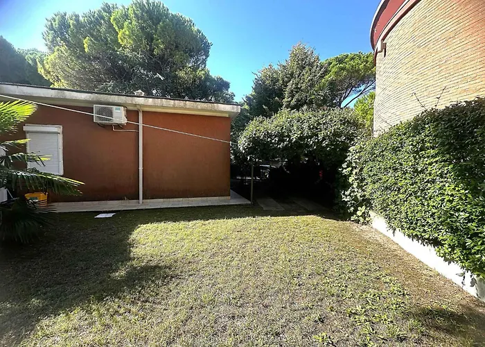 Near In Bibione 54721